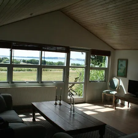 Rolso Retreat - The Апартаменты Knebel