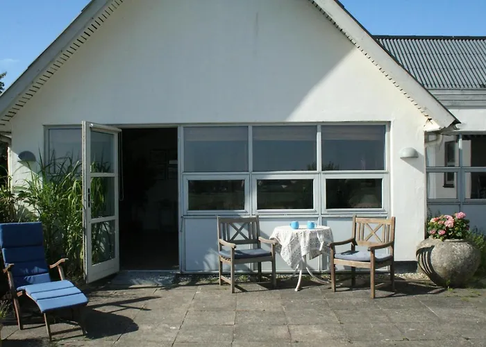 Rolso Retreat - The *